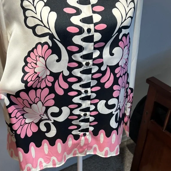 Rachel Zoe Cream, Pink, and Black Button Down Shirt - Picture 4 of 5